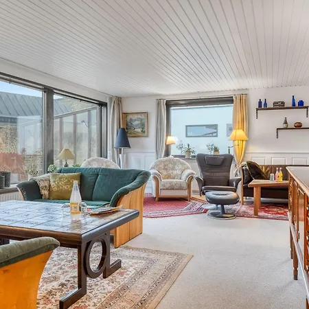 Incredibly Charming For Rent At Strandstien 5 펜션 *